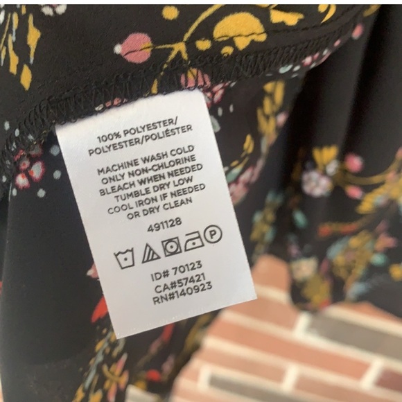 Loft Floral Black Wrap Top - Picture 5 of 12